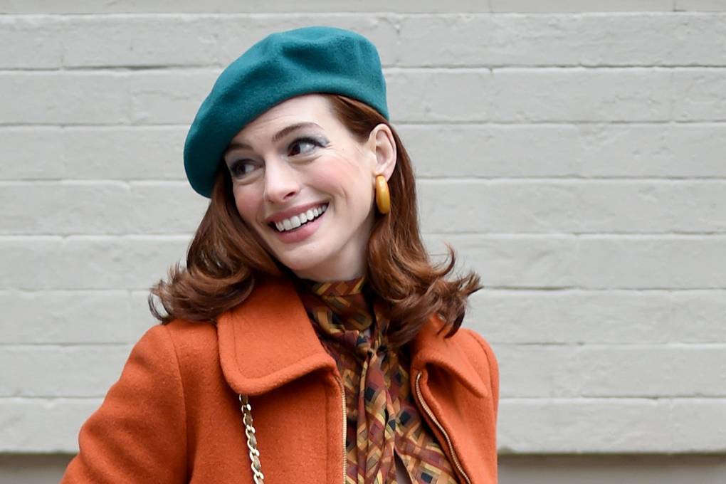 Anne Hathaway - Donna Bipolare in Modern Love